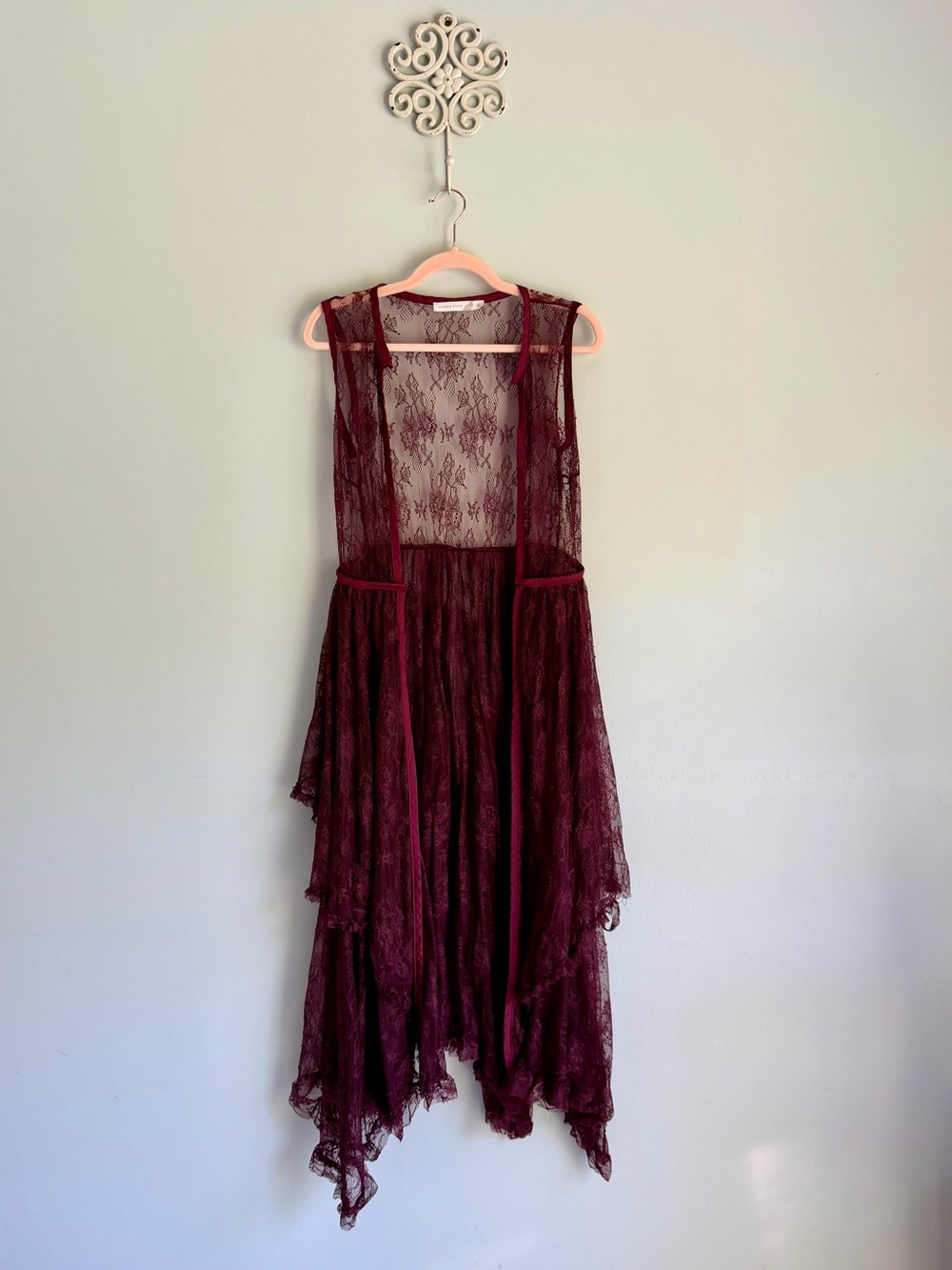 Alterโd State Lace Layered Handkerchief Hem Vest-Dress-Jacket Burgundy